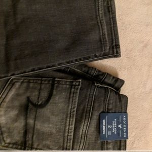 New American Eagle outfitters Black skyny jeans.
